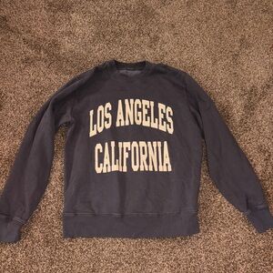 Brandy Melville Los Angeles Crew Neck Sweater